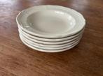 Wedgwood Queen's Plain 6 petit four bordjes 12cm, Ophalen of Verzenden, Zo goed als nieuw, Bord(en), Wedgwood