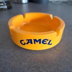 Vintage gele porseleinen camel asbak., Ophalen of Verzenden, Zo goed als nieuw