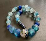 Blauwe ketting met oude Marokkaanse middenkraal., Sieraden, Tassen en Uiterlijk, Kettingen, Ophalen of Verzenden, Nieuw, Blauw