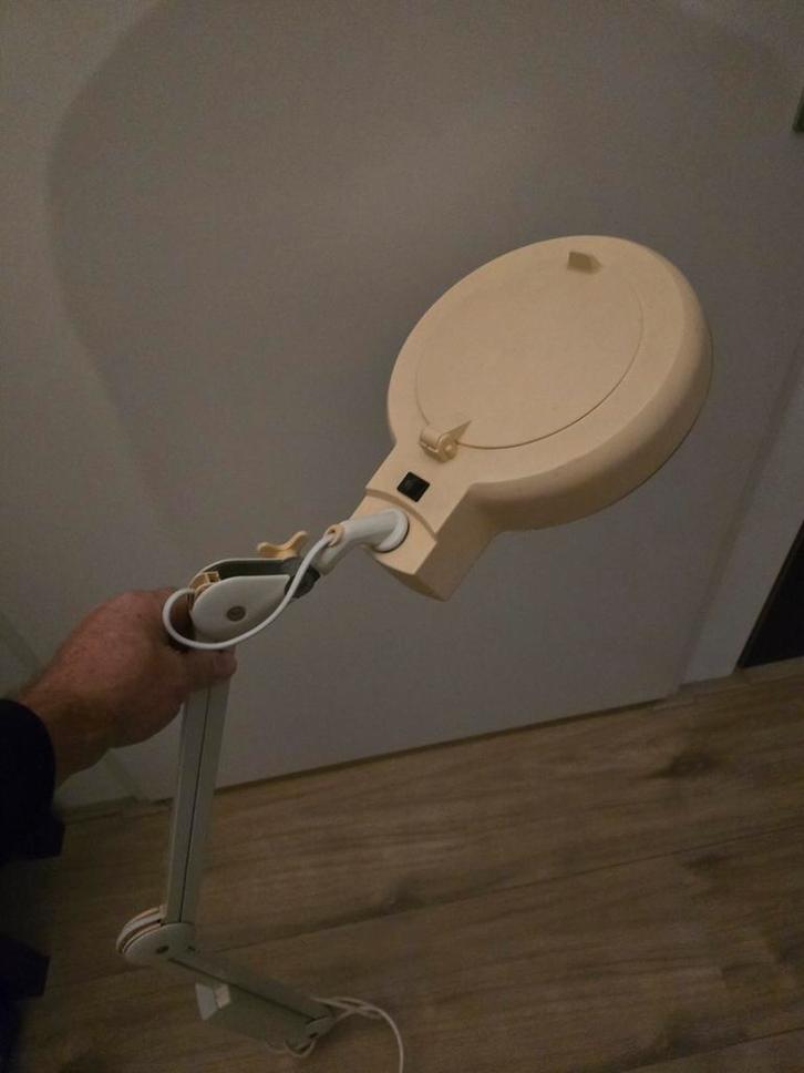 Studio Werklamp / Loeplamp, Hobby en Vrije tijd, Vergrootglazen, Loepen en Loeplampen, Ophalen