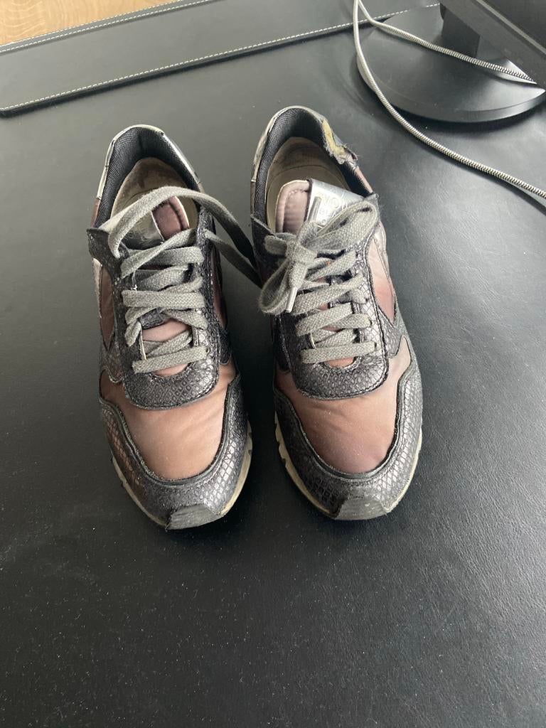 Voile Blanche Sneakers Maat 39, Kleding | Dames, Schoenen, Ophalen of Verzenden, Gedragen, Sneakers of Gympen