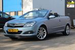 Opel Astra TwinTop 1.8 Cosmo Cabrio, Leder, Airco, NAP, Auto's, Zwart, 4 cilinders, Cabriolet, 1796 cc