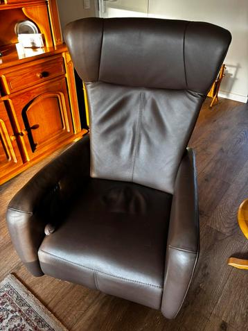 Prominent leren elektrische relax fauteuil beschikbaar voor biedingen