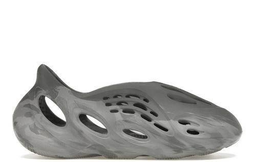 Yeezy Foam runner MX Granite 37 38 39 44 44 1/2 46, Kleding | Heren, Schoenen, Nieuw, Zwart, Ophalen of Verzenden