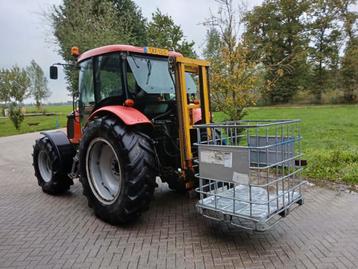 Hefmast met kistenkantelaar  beschikbaar voor biedingen