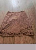 Bruin rok, Kleding | Dames, Rokken, Ophalen of Verzenden, Zo goed als nieuw, Maat 38/40 (M), Knielengte
