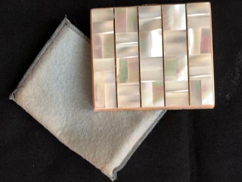 Prachtig! AGME zwitserland parelmoer compact poederdoos, Antiek en Kunst, Curiosa en Brocante, Ophalen of Verzenden