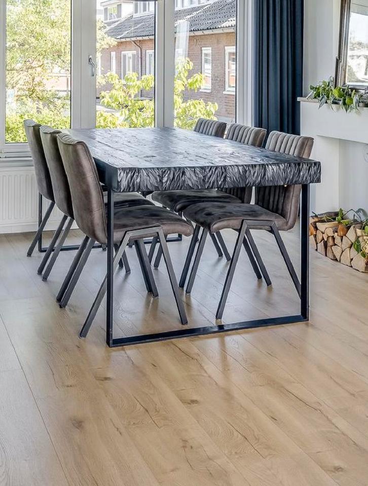 Eettafel Vulcano zwart 224 cm industrieel - teak hout, Huis en Inrichting, Tafels | Eettafels, Zo goed als nieuw, 50 tot 100 cm