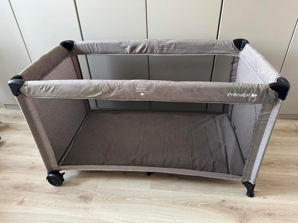 Prénatal Luxe Campingbedje met kruipluik en bodemverhoger, Ophalen, Zo goed als nieuw, Minder dan 140 cm, Matras