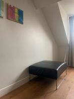 Leren hocker, (poef, voetenbank)  Italiaans design, Ophalen, Modern design, 75 tot 100 cm, Zo goed als nieuw