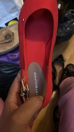Tommy Hilfiger Rode Pumps Maat 40, Ophalen of Verzenden, Gedragen, Rood