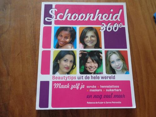 Schoonheid 360 graden - Rebecca de Kuijer e.a., Boeken, Overige Boeken, Zo goed als nieuw, Ophalen of Verzenden