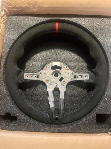 Bmw alcantara stuur, rode 12H markering. F20 F21 F30 F32 etc beschikbaar voor biedingen