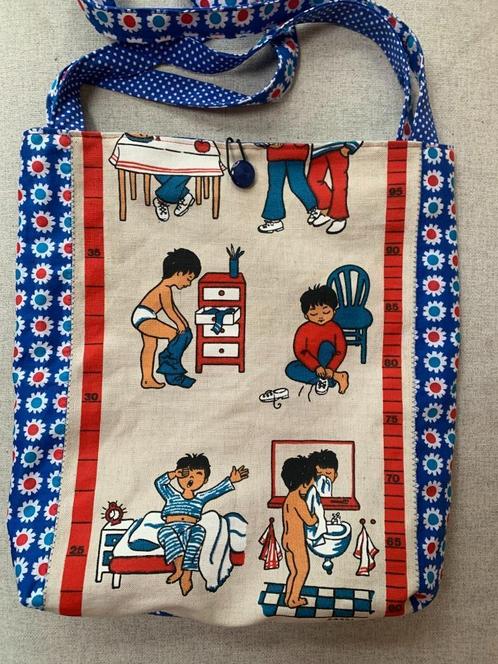 Pippa & Lies tas / tote bag van vintage stoffen, Sieraden, Tassen en Uiterlijk, Tassen | Damestassen, Nieuw, Shopper, Blauw, Ophalen of Verzenden