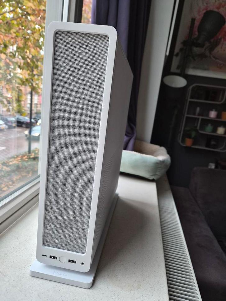 ZSM 5070 ti en 7800x3d in fractal ridge case mini itx, Computers en Software, Desktop Pc's, Nieuw, 4 Ghz of meer, SSD, Ophalen