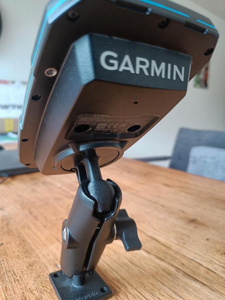 Garmin Striker 4 flexibele arm, Watersport en Boten, Navigatiemiddelen en Scheepselektronica, Nieuw, Kaartplotter of Fish Finder