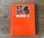 Boek voetbal Euro 1988,met veel foto’s en teksten in 5 talen, Ophalen of Verzenden, Zo goed als nieuw