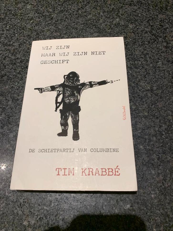 De Schietpartij van Columbine - Tim Krabbé, Boeken, Romans, Gelezen, Nederland, Ophalen of Verzenden
