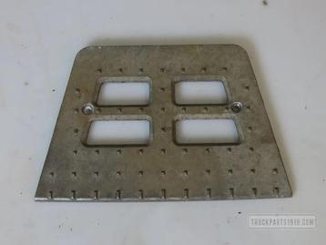 DAF Body & Chassis Parts Opstapplaat DAF beschikbaar voor biedingen