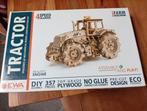 Tractor bouwpakket, Hobby en Vrije tijd, Overige merken, Ophalen of Verzenden, Zo goed als nieuw, Groter dan 1:32