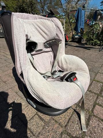 Maxi-Cosi autostoel beschikbaar voor biedingen