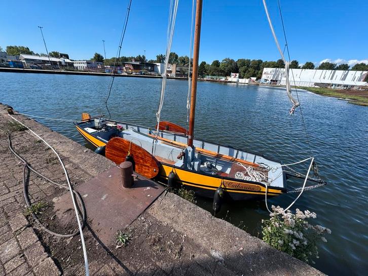 Lelieschouw 6meter staal met honda buitenboordmotor, Watersport en Boten, Platbodems, Gebruikt, Tot 6 meter, Staal, Benzine, Ophalen