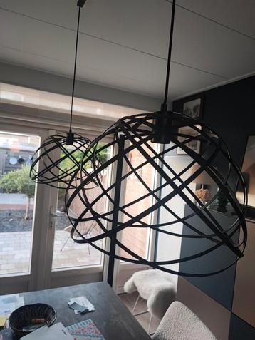 Metalen hanglamp van Rietveld 2x beschikbaar voor biedingen