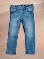 Nieuwe spijkerbroek Meisjes - Maat 104, Broek, Meisje, Terstal, Nieuw