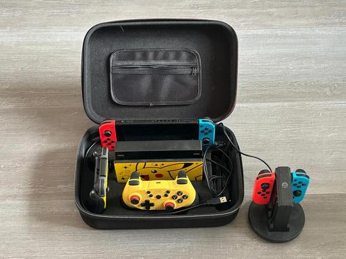 Nintendo switch bundel, Spelcomputers en Games, Games | Nintendo Switch, Zo goed als nieuw, Overige genres, 3 spelers of meer