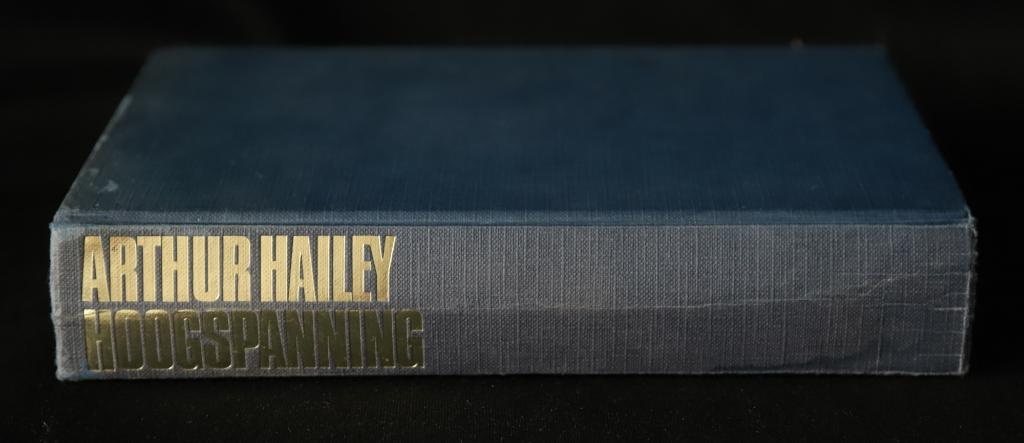 Arthur Hailey, Hoogspanning, Ophalen of Verzenden, Gelezen, Arthur Hailey