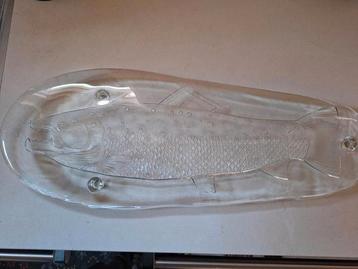Grote glazen visschaal. DALEN,DRENTHE  beschikbaar voor biedingen