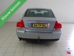 Volvo S60 2.4D Momentum, Voorwielaandrijving, Gebruikt, Stoelverwarming, Origineel Nederlands
