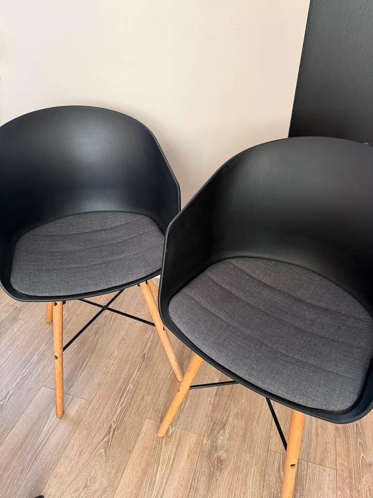 Zwarte Kuipstoelen - Set van 4, Huis en Inrichting, Stoelen, Zo goed als nieuw, Vier, Kunststof, Zwart, Ophalen