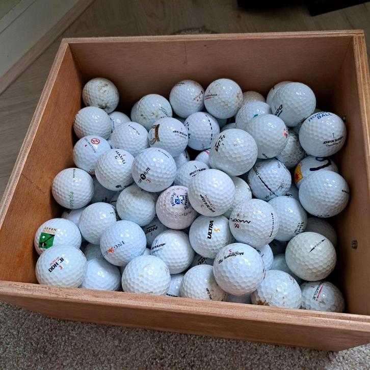 Ca. 100 Golfballen - Diverse Merken, Sport en Fitness, Golf, Gebruikt, Bal(len), Overige merken, Ophalen of Verzenden