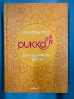 Pukka Sebastian Pole Een ayurvedische lifestyle, Ophalen of Verzenden, Zo goed als nieuw, Overige onderwerpen, Overige typen