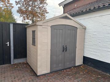 Tuinhuisje Keter - 2.45x1.70m beschikbaar voor biedingen