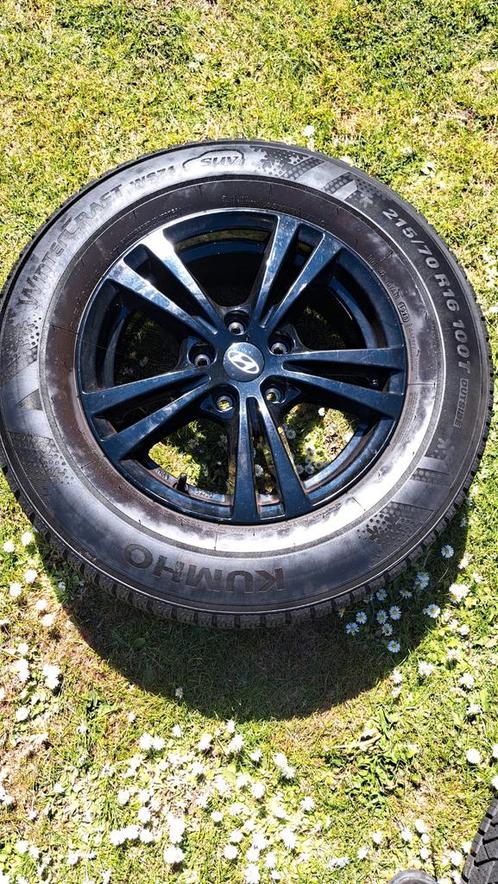 16" Hyundai Tucson Velgen met Winterbanden Set, Auto-onderdelen, Banden en Velgen, Banden en Velgen, Winterbanden, 16 inch, 215 mm
