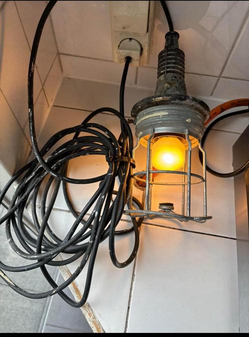 # Super Handige Werk /Hanglamp  +/- 5 meter Snoer #, Doe-het-zelf en Verbouw, Bouwverlichting, Zo goed als nieuw, Ophalen of Verzenden