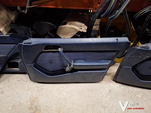 Mercedes W124 sedan diverse Deurpanelen blauw '85 tot '89, Auto-onderdelen, Interieur en Bekleding, Gebruikt, Ophalen