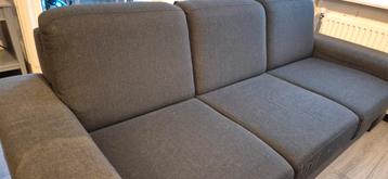 GRATIS: comfortabele 3-zits bank! 