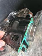 Cylinder met zuiger Piaggio 125cc 
Orig nummer 1a007784, Ophalen of Verzenden