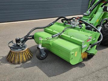 Avant borstel met opvangbak 1100 (bj 2024) beschikbaar voor biedingen