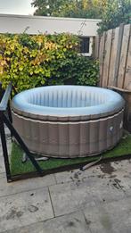 Netspa Montana 6 persoons opblaasbare jacuzzi, Tuin en Terras, Bubbelbaden en Hottubs, Ophalen of Verzenden, Gebruikt, Filter