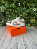 Nike dunk low maat 40,5, Kleding | Dames, Schoenen, Bruin, Nike, Ophalen of Verzenden, Sneakers of Gympen
