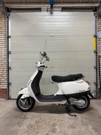 Zeer nette witte Vespa C38 Lx50 4T (zie foto’s), Ophalen, Gebruikt, Benzine, Vespa