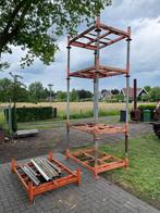 Stapel frame.  Brandhout, tapijt, Ophalen, 100 cm of meer, 60 cm of meer, 50 cm of meer