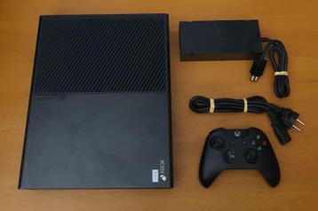 Xbox ONE 500GB met Controller & Stroomkabel beschikbaar voor biedingen