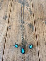 Vintage ketting met oorbellen, Ophalen of Verzenden, Gebruikt, Groen