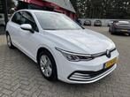 Volkswagen Golf 1.5 TSI 130PK Life Dealer Onderh. Virtual 1e, Euro 6, 4 cilinders, Met garantie (alle), Wit