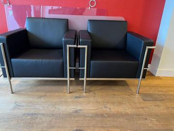 4x Design fauteuils zwart kunstleer met RVS frame beschikbaar voor biedingen